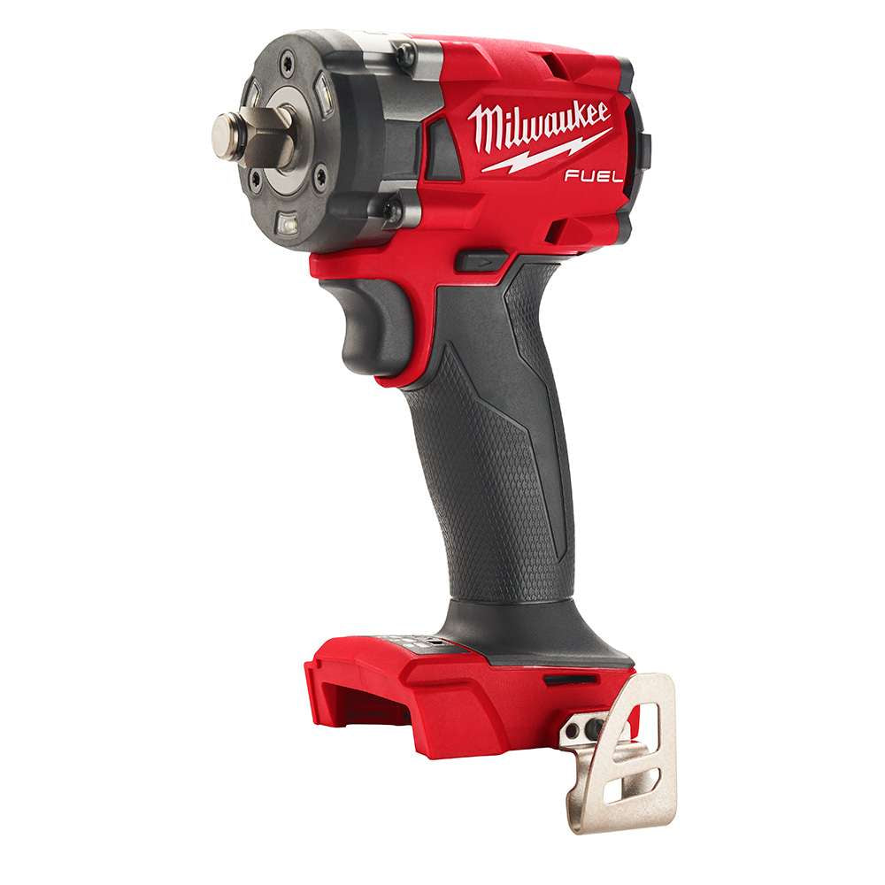 LLAVE DE IMPACTO COMPACTA DE 1/2 M18 FUEL CON ANILLO DE FRICCIÓN